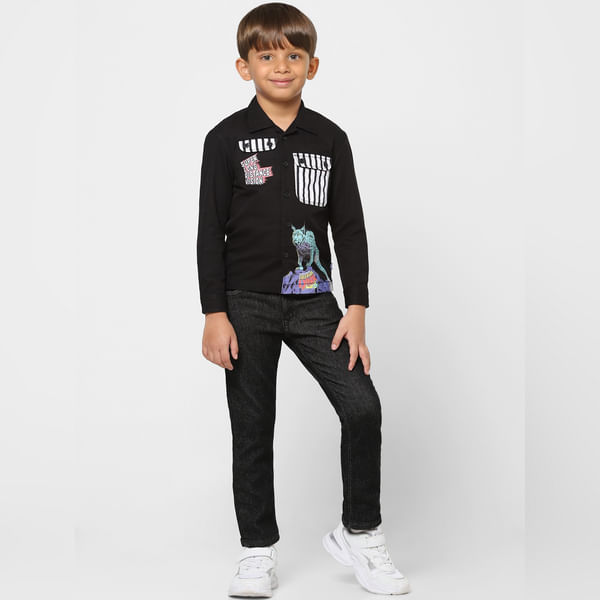 BESTSELLER CLOTHING BOYS X ANIMAL PLANET Black Graphic Patch Pocket Shirt
BESTSELLER CLOTHING BOYS X ANIMAL PLANET Black Graphic Patch Pocket Shirt