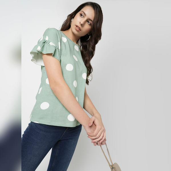 VERO MODA Women i.scenery by VERO MODA Green Polka Dot T-shirt, Short Sleeves, Round Neck
VERO MODA Women i.scenery by VERO MODA Green Polka Dot T-shirt, Short Sleeves, Round Neck