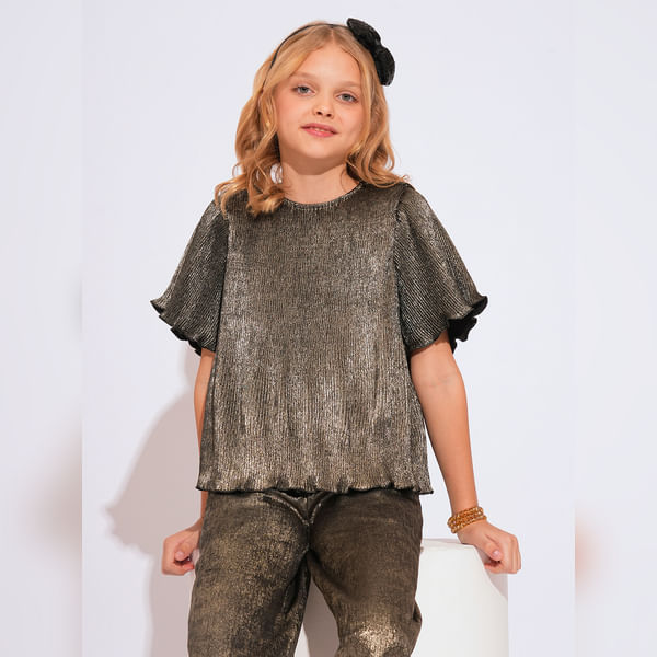 VERO MODA Girls Girls Black Metallic Plisse Co-ord Set Top, Short Sleeves, Round Neck
VERO MODA Girls Girls Black Metallic Plisse Co-ord Set Top, Short Sleeves, Round Neck