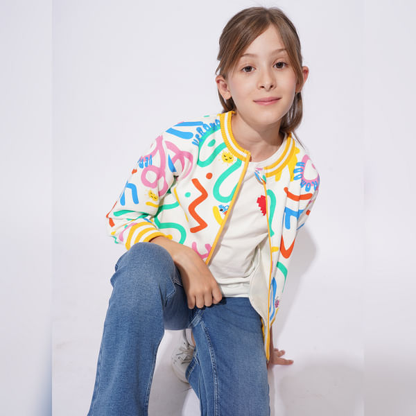VERO MODA Girls GIRLS WHITE PRINTED SWEAT SHIRT, Short Sleeves, Round Neck
VERO MODA Girls GIRLS WHITE PRINTED SWEAT SHIRT, Short Sleeves, Round Neck