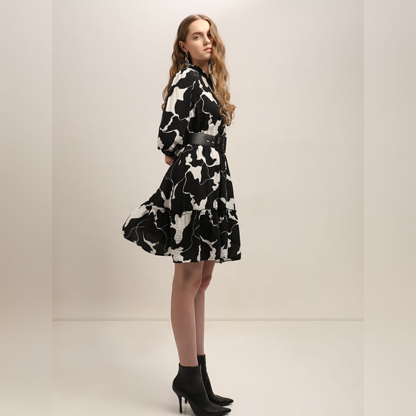 VERO MODA Women Black Abstract Print Frill Short Dress, Long Sleeves, Mandarin Collar
VERO MODA Women Black Abstract Print Frill Short Dress, Long Sleeves, Mandarin Collar