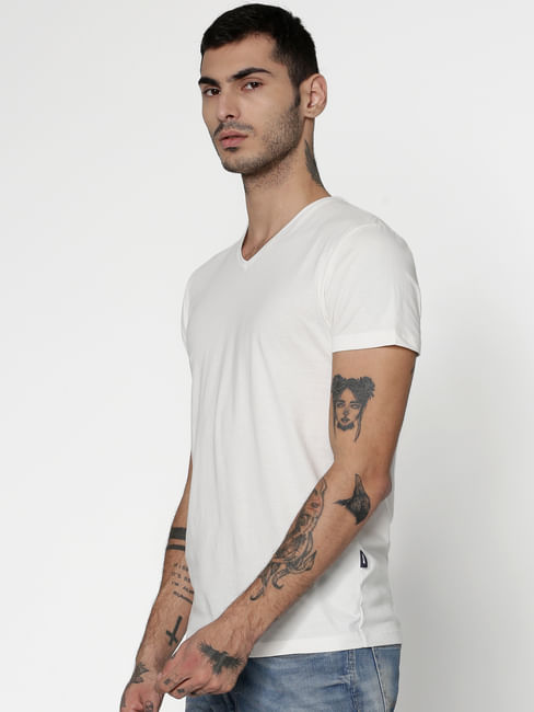 White Slim Fit V-Neck T-Shirt
