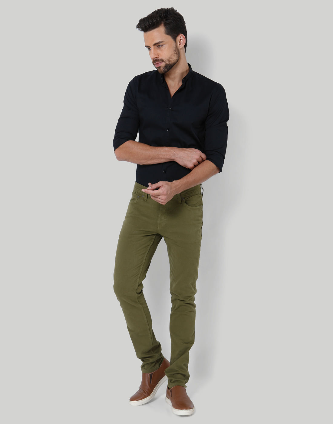 olive color chinos