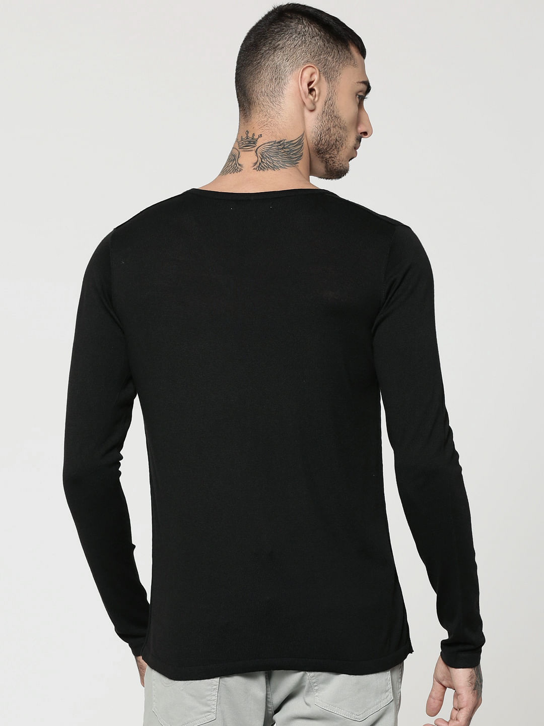 black v neck t shirt full sleeve