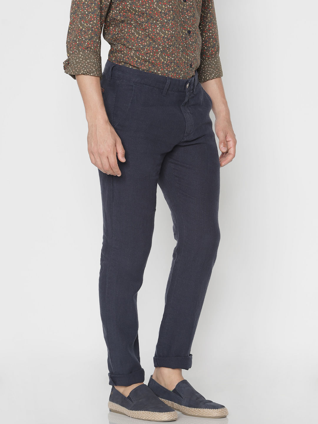 navy blue slim chino pants