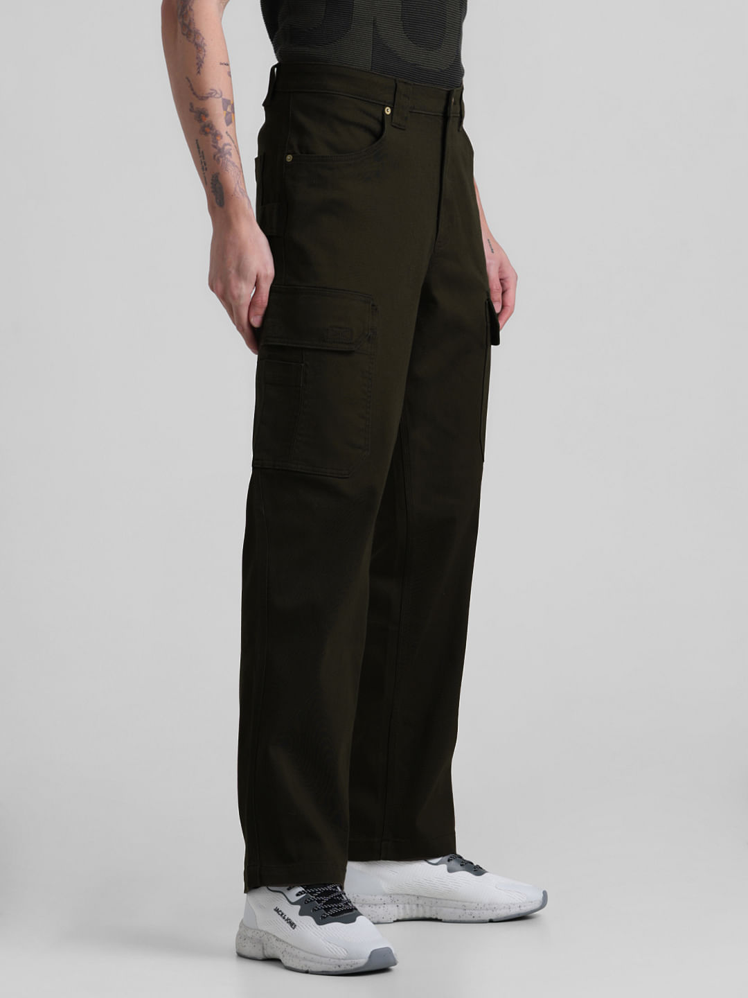 Cargo Pants Are Back—and They Look a Lot Better This Time Around | GQ