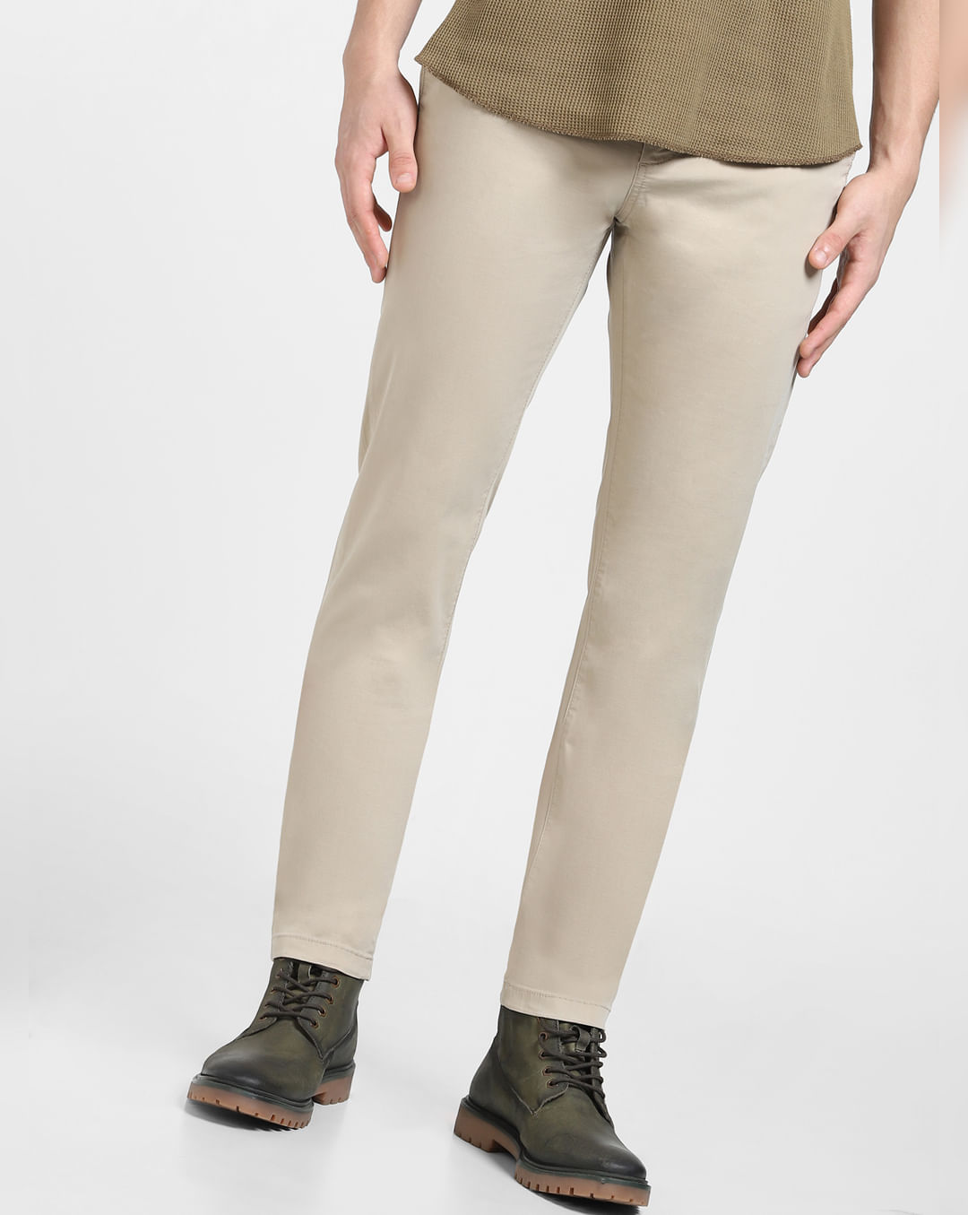 Khaki Dress Pants with White Crew-neck T-shirt Outfits For Men (41 ideas &  outfits)