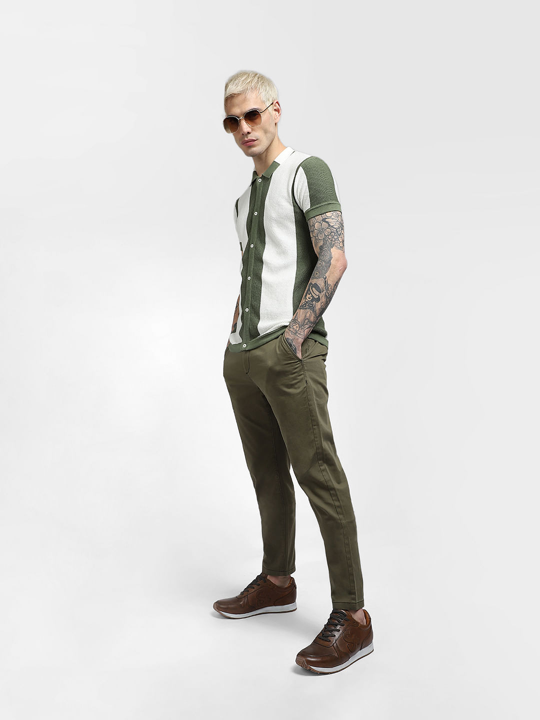 Buy Men's Trousers | How To Choose Pants Based On Style, Fit, & Fabric