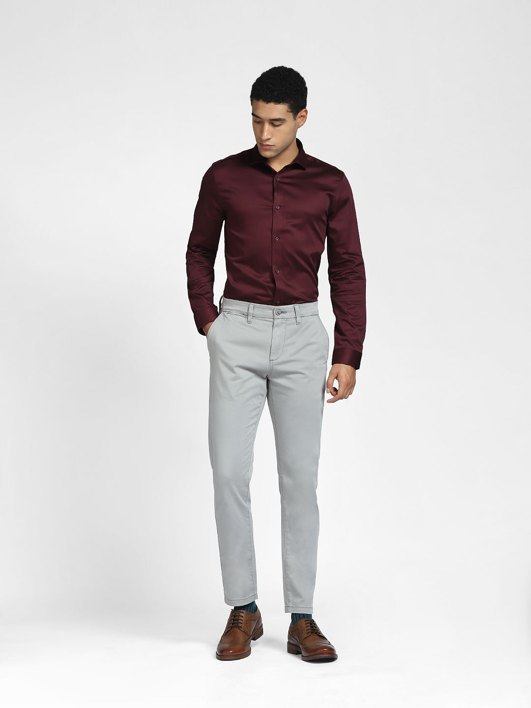 Grey Dress Pants with Burgundy Shirt Outfits For Men (15 ideas & outfits) |  Lookastic