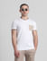 White Patch Pocket Crew Neck T-shirt_415273+1