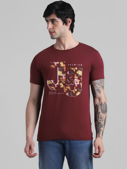 Maroon Graphic Print T-shirt