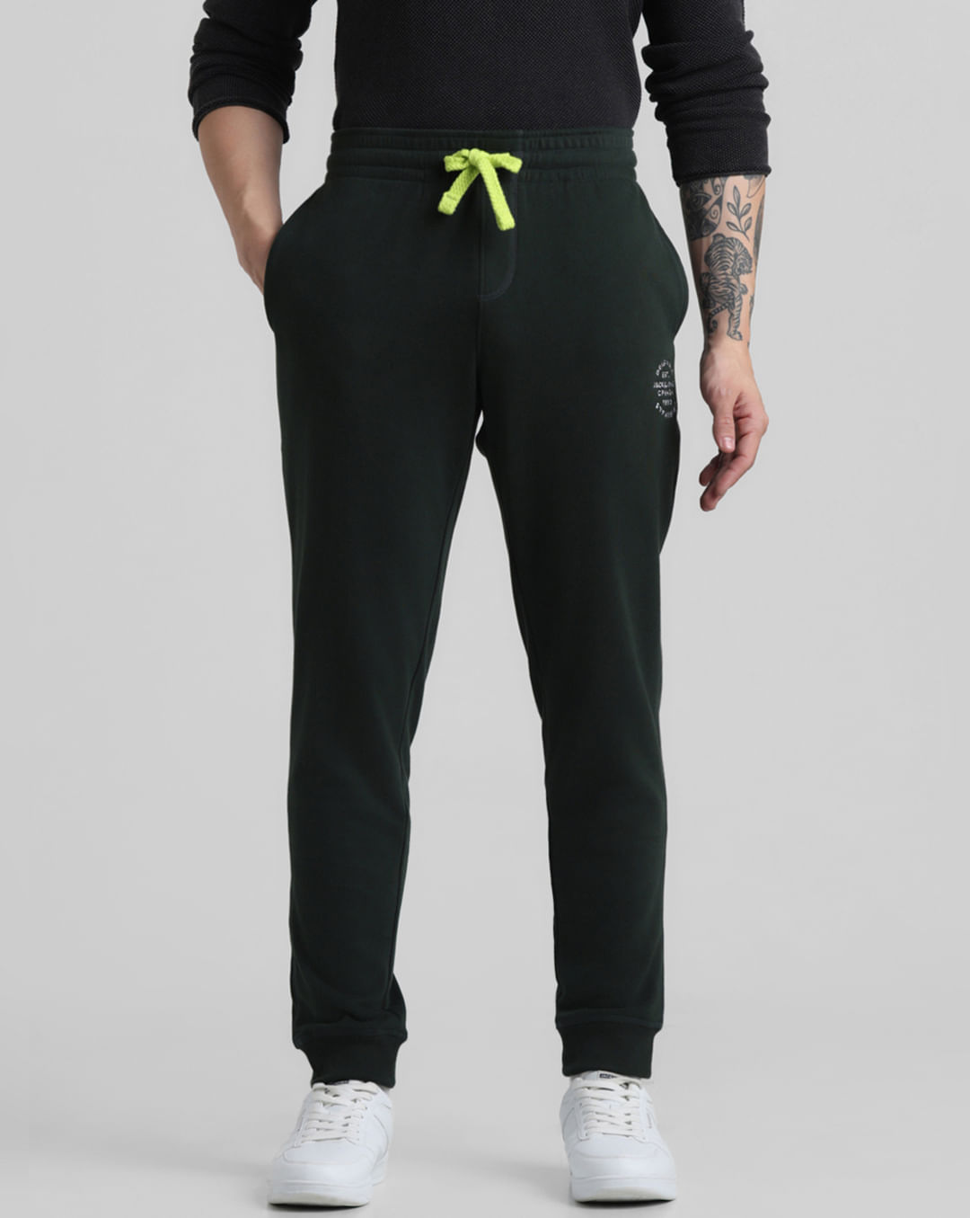 Green Mid Rise Knitted Sweatpants