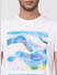 White Graphic Print Crew Neck T-shirt_393889+5