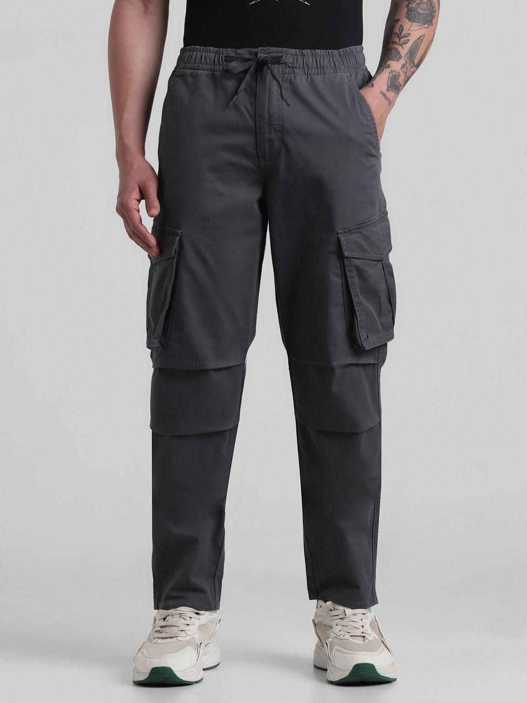 Men Letter Patched Cargo Pants | Cool outfits for men, Grey cargo pants, Cargo  pants outfit men
