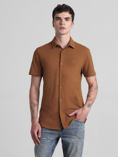 Brown Knitted Short Sleeves Shirt