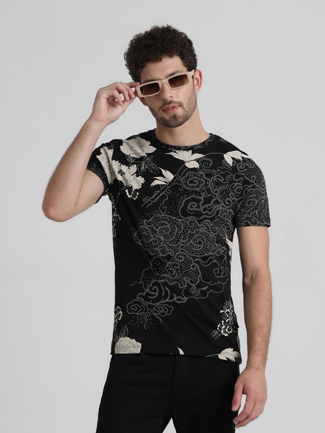 Buy T-shirts for Men Online In India | JACK&JONES