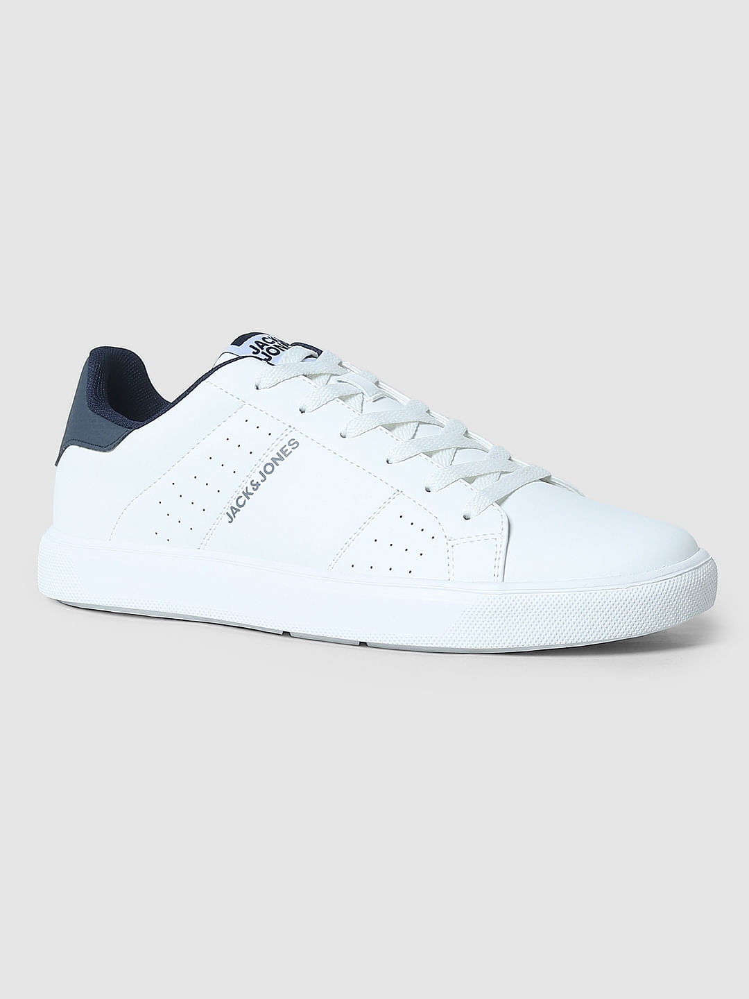 Jack and clearance jones sneakers white