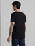 Black Contrast Neck Tipping T-shirt_409393+4