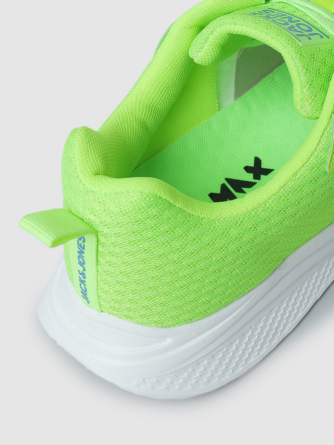 Lime green clearance and white sneakers