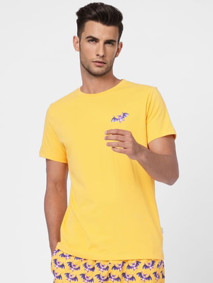 Yellow T-shirt & Printed Shorts Set
