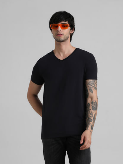 Black Solid V-Neck T-shirt