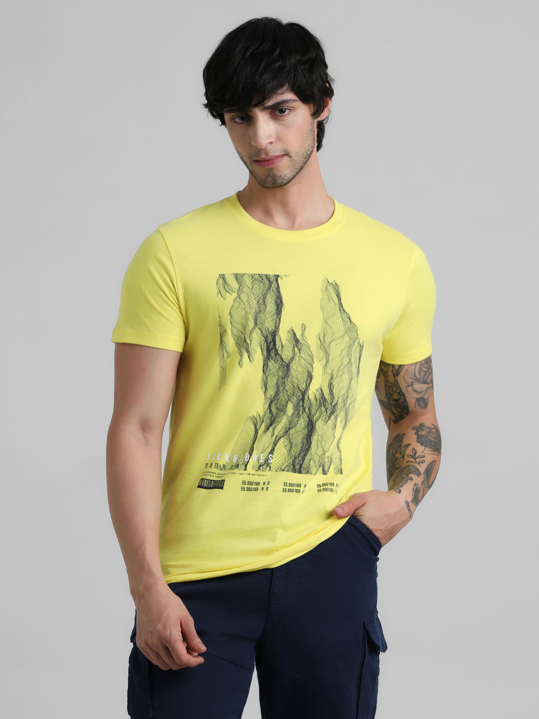 Buy T-shirts for Men Online In India | JACK&JONES