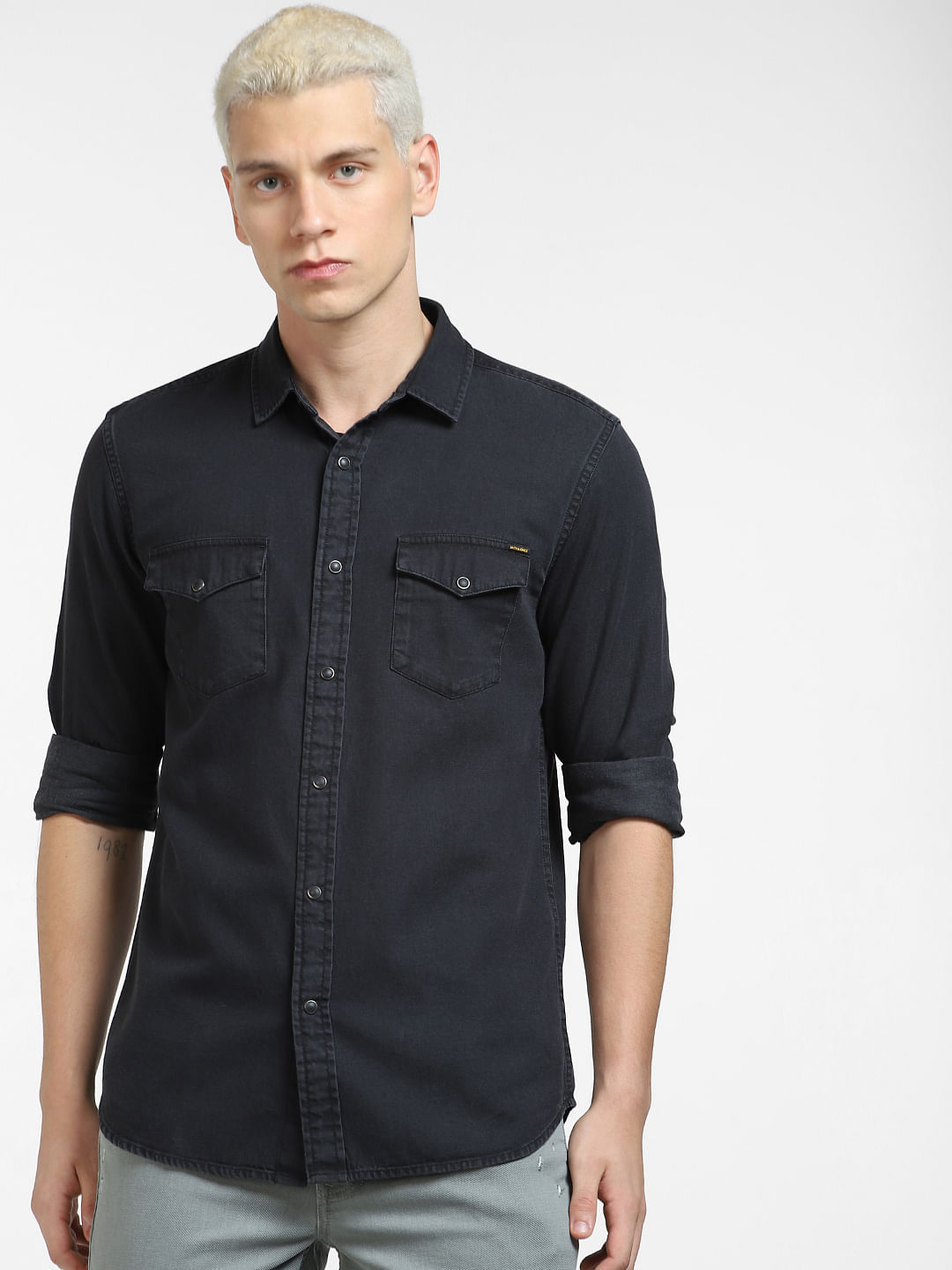 How can I age/distress this black denim shirt? : r/fashion