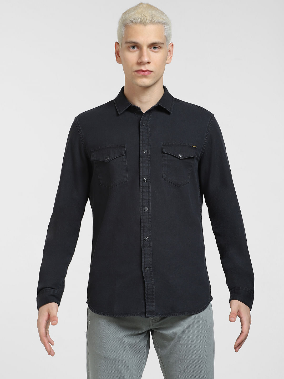 Full black outlet shirt