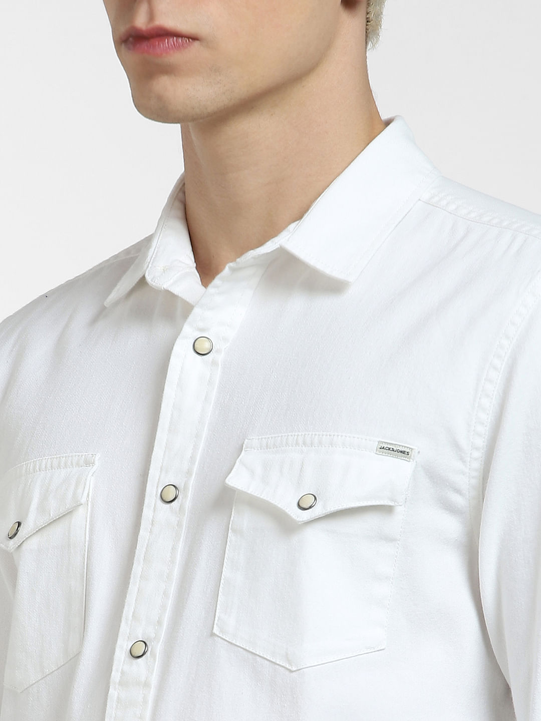 White jean fashion shirt