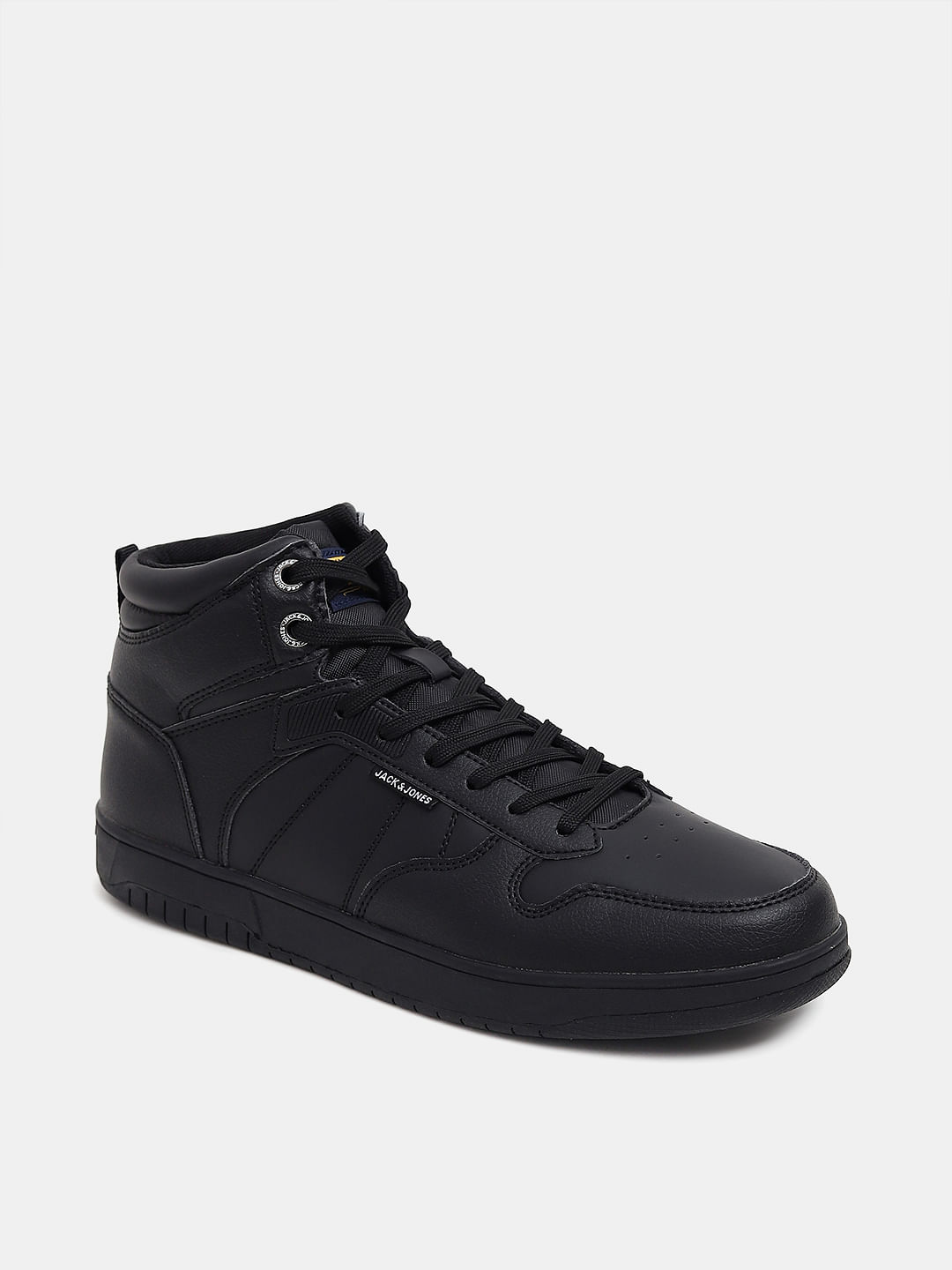 Black high 2024 top shoes