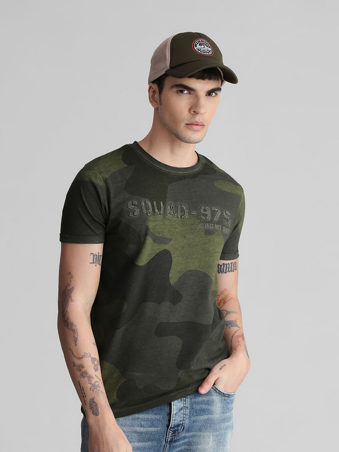 Army print t top shirt for men