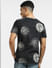 Black Coin Print Crew Neck T-shirt_397058+4