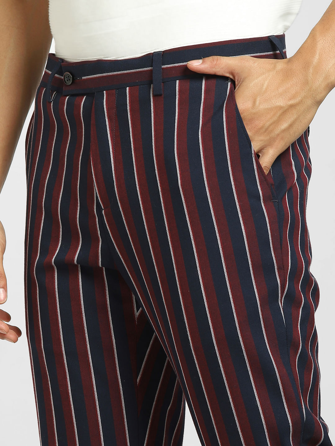 Buy online Black Striped Trouser from bottom wear for Women by Showoff for  ₹1210 at 70% off | 2024 Limeroad.com