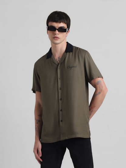 Green Printed Short Sleeves Shirt