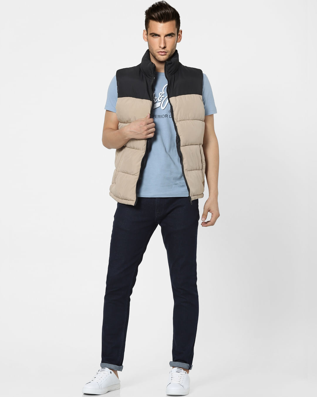 Buy Men Beige Sleeveless Puffer Winter Jacket Online