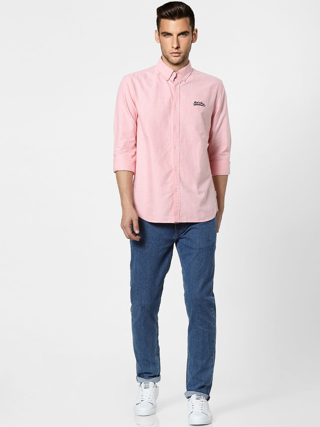 grey jeans pink shirt