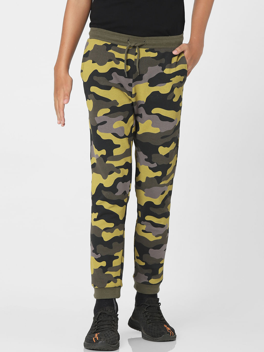 Buy Green Mid Rise Camo Print Sweatpants for Boys Online at