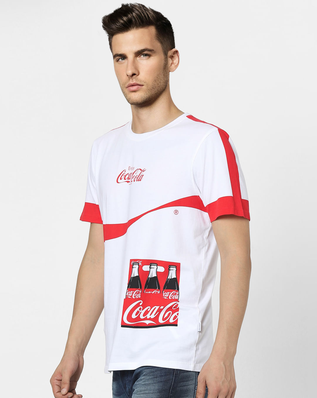 Buy JACK&JONES | Coca Cola White Graphic Print Crew Neck T-shirt Online in  India - Flat 40% Off