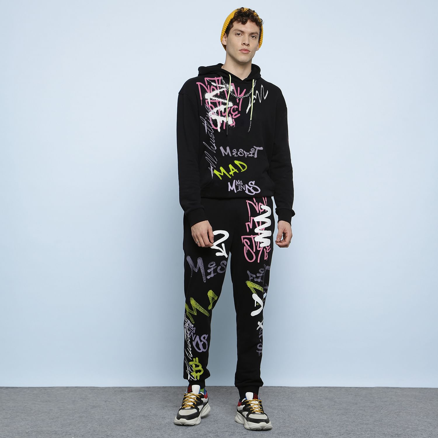 graffiti print sweatpants