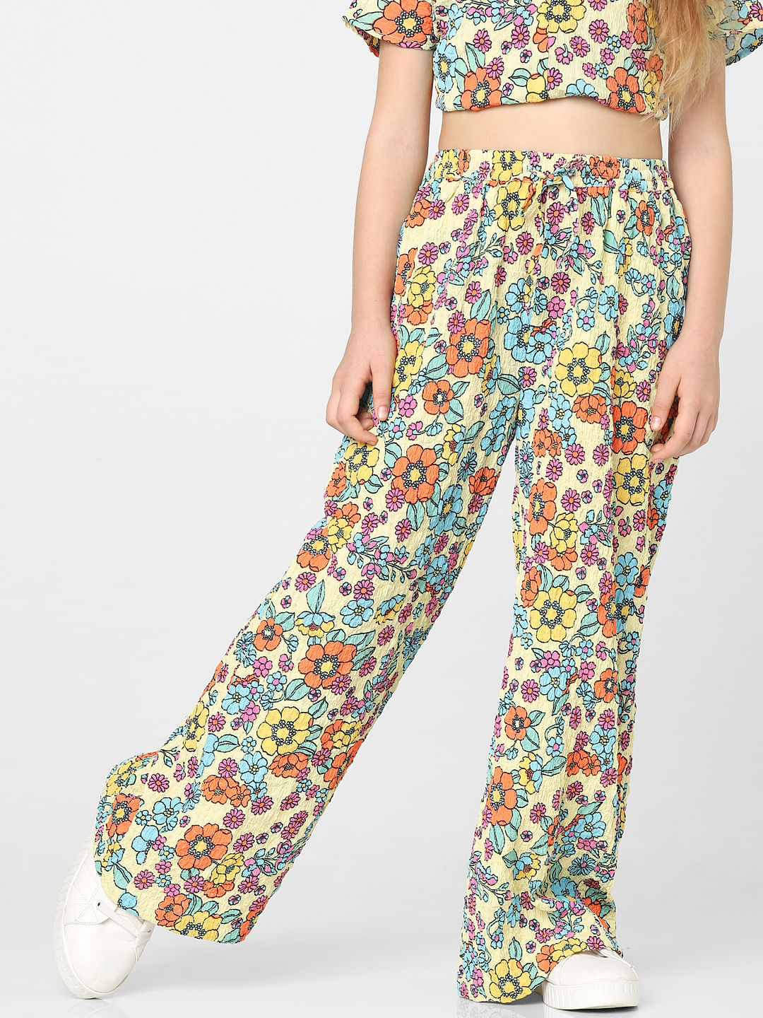 Buy online Floral Top Pants Set from western wear for Women by Mode  Connection for ₹1659 at 67% off | 2024 Limeroad.com