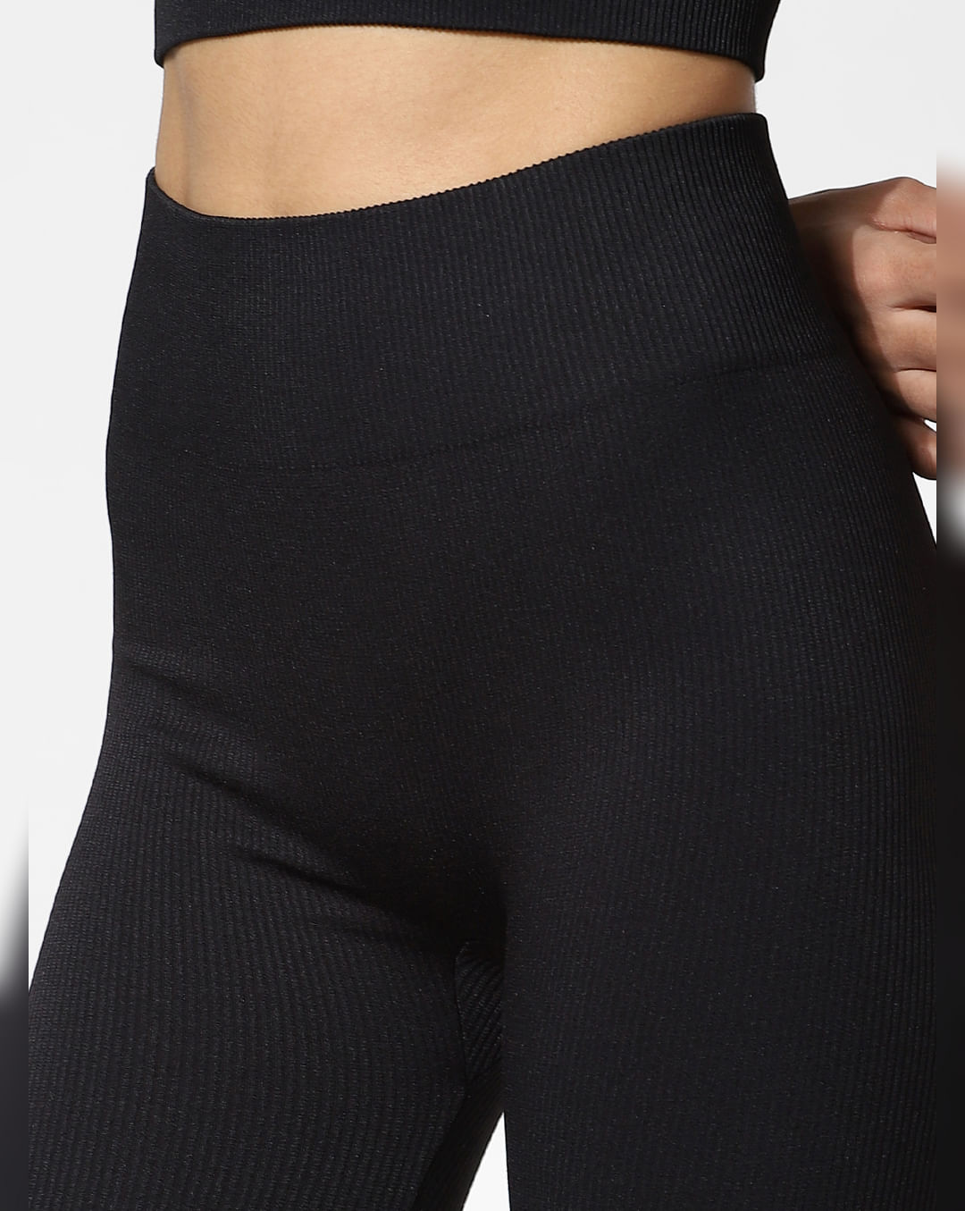 Mesh-detail sports tights - Black - Ladies