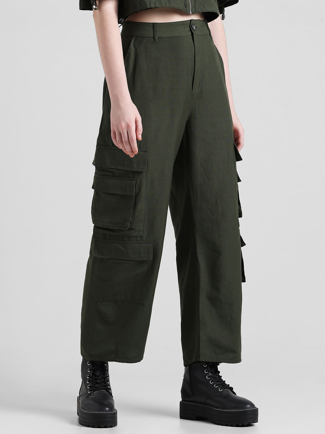 Sofia Richie Grainge's Zigzag Pants Are Perfect For Summer