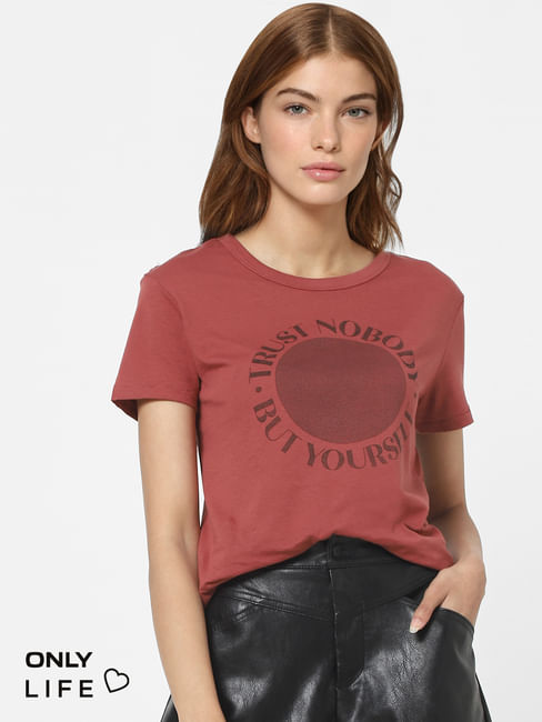 Red Slogan Print T-shirt