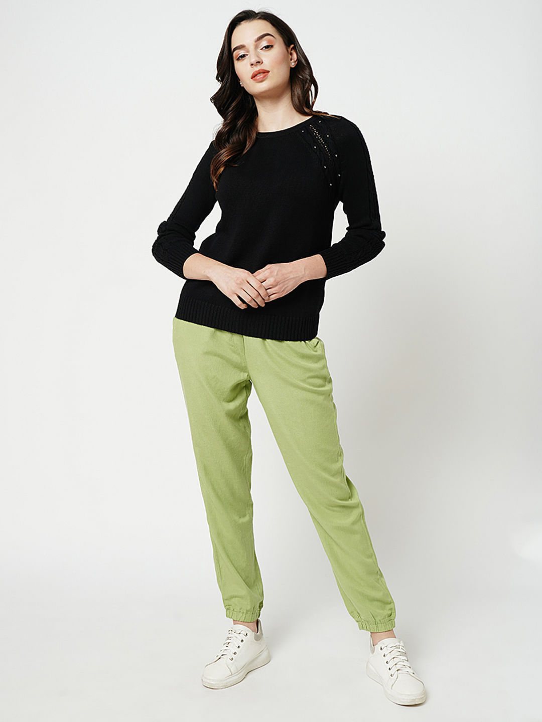 Business Woman Light Olive Green Wide-Leg Trouser Pants | Olive pants  outfit, Green pants outfit, Green trousers outfit