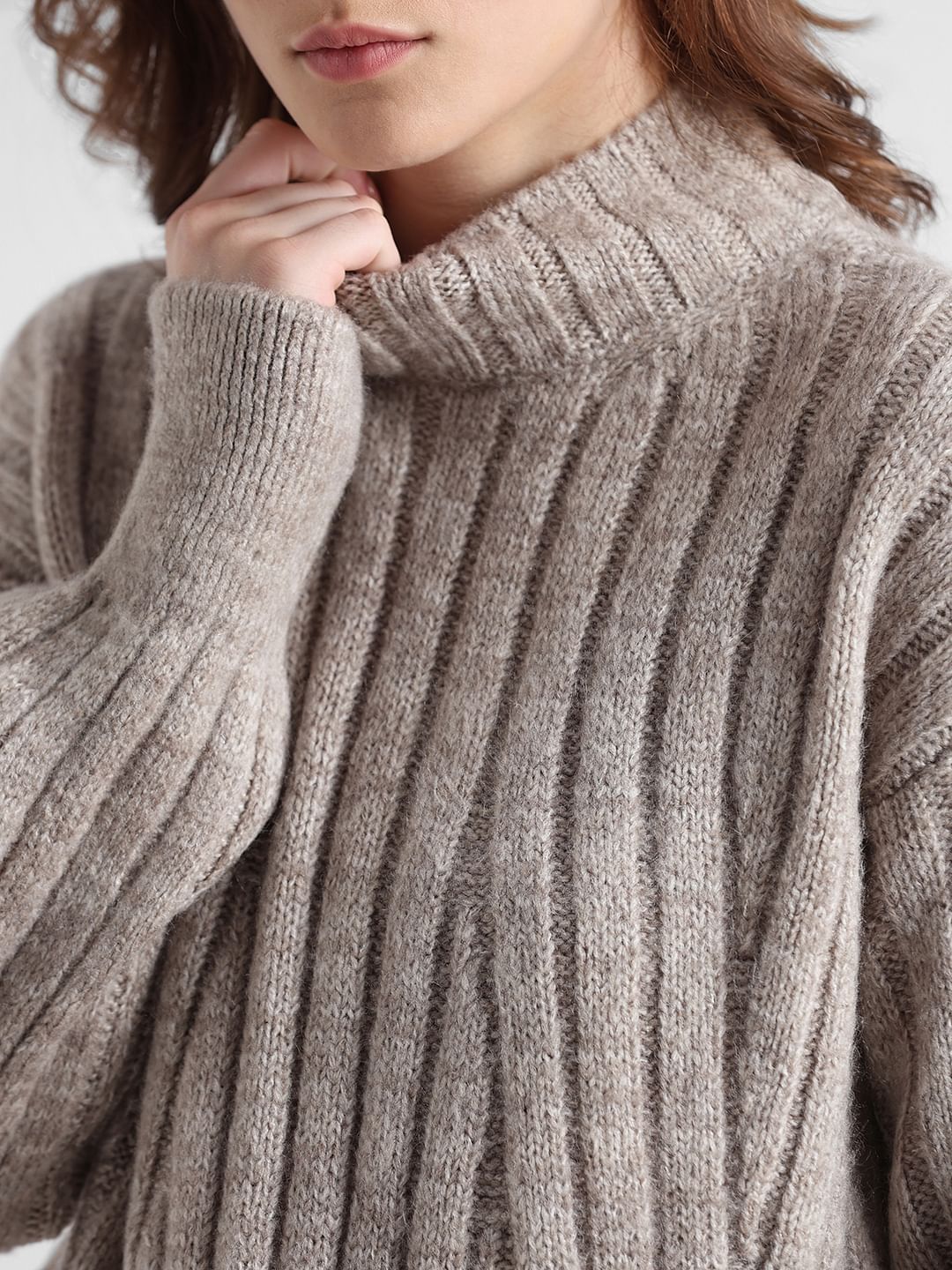 High collar online pullover