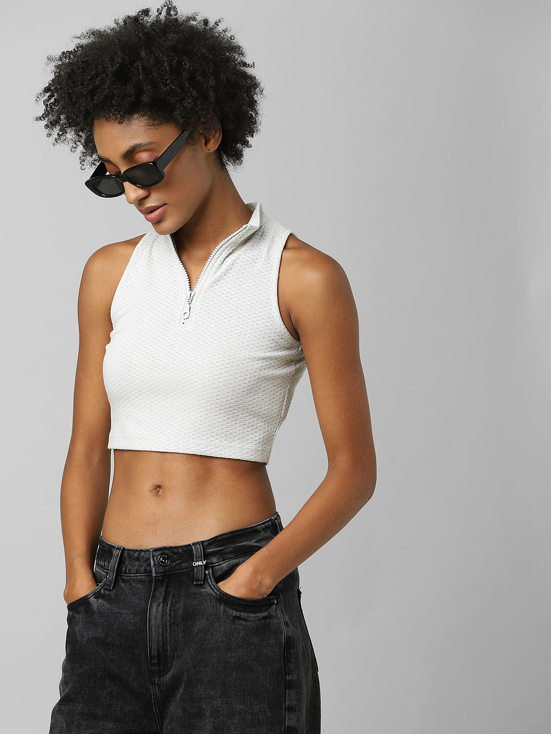 High neck clearance crop top sleeveless