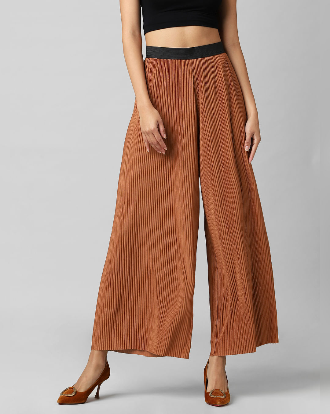 High-waist, flared trousers - Rust Brown