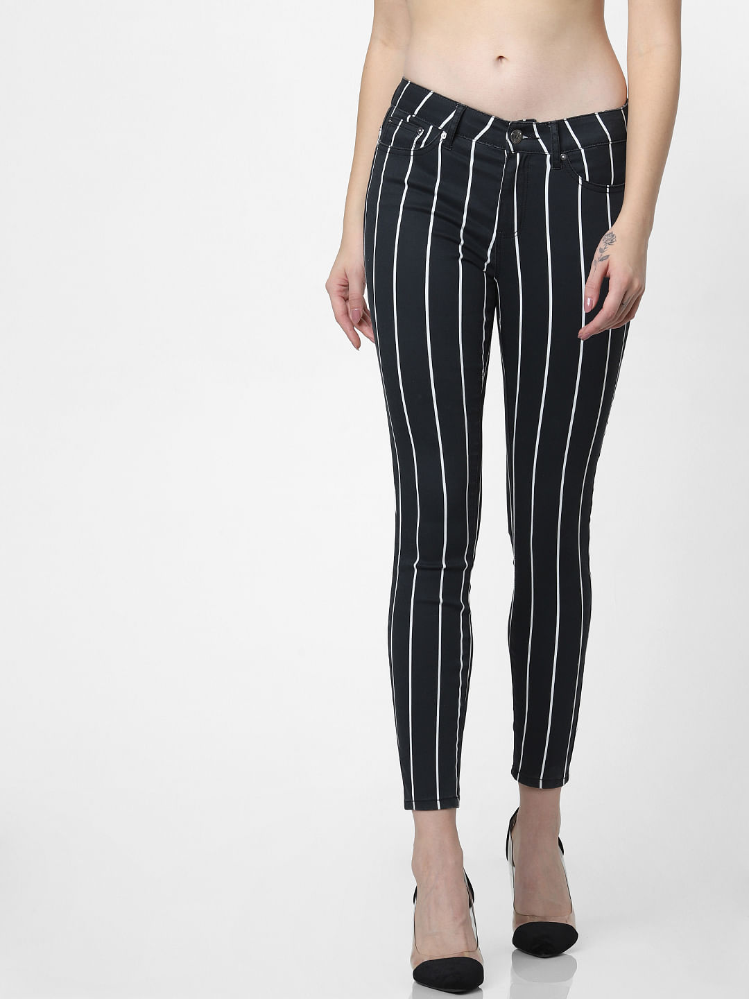 striped skinny pants