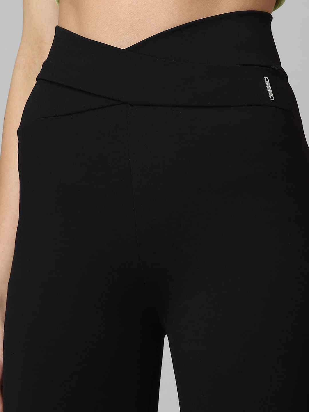 Buy online Black Solid Full Length Leggings from Capris & Leggings for  Women by Tag 7 for ₹539 at 51% off | 2024 Limeroad.com