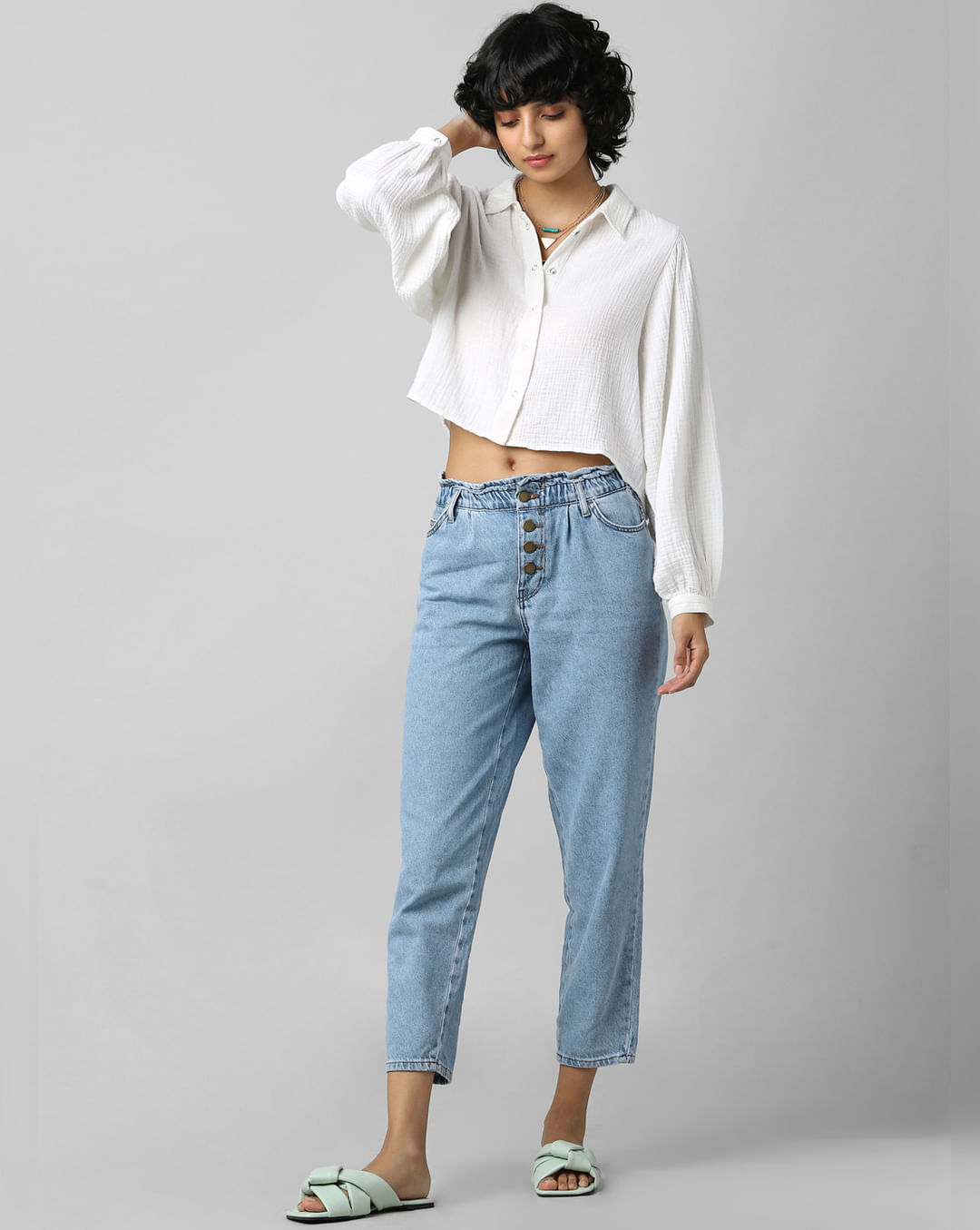 Light Blue Tapered Pants with Light Blue Pants Outfits For Women (7 ideas &  outfits)